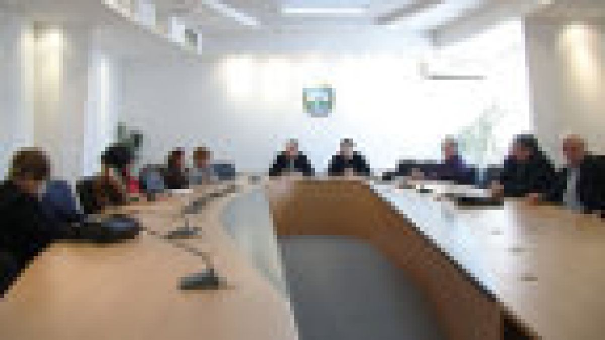 sostanok direktori skoli