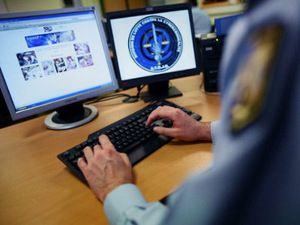 britanskata vlada ke spiunira