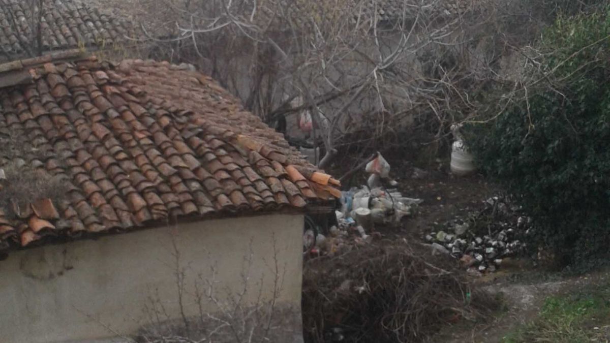 ѓубре во стариот дел на охрид