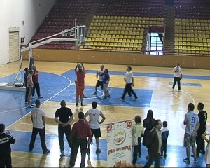 humanitaren basket