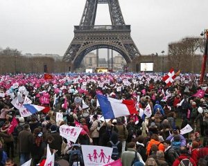 protesti pariz