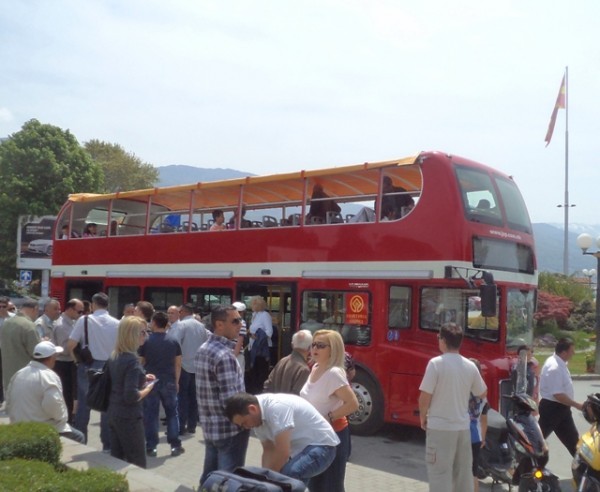 panoramski avtobus vo Ohrid