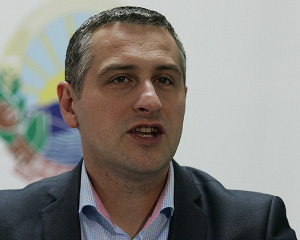 Никола Тодоров